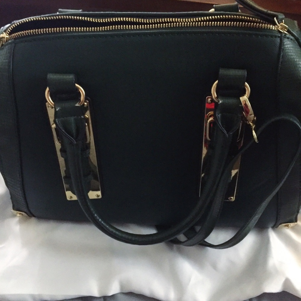 Dark green Aldo purse
